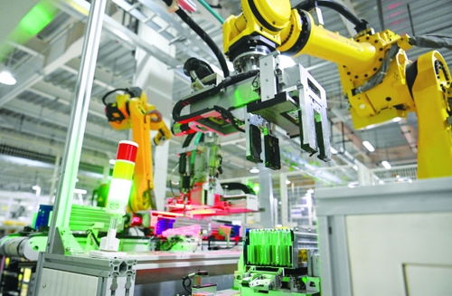 電子技術(shù)開發(fā) 國(guó)家發(fā)展改革委5月份新聞發(fā)布會(huì)聚焦創(chuàng)新驅(qū)動(dòng)與產(chǎn)業(yè)升級(jí)